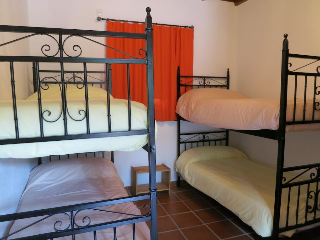 Hostel Albergue Rural De Fuente Agria *